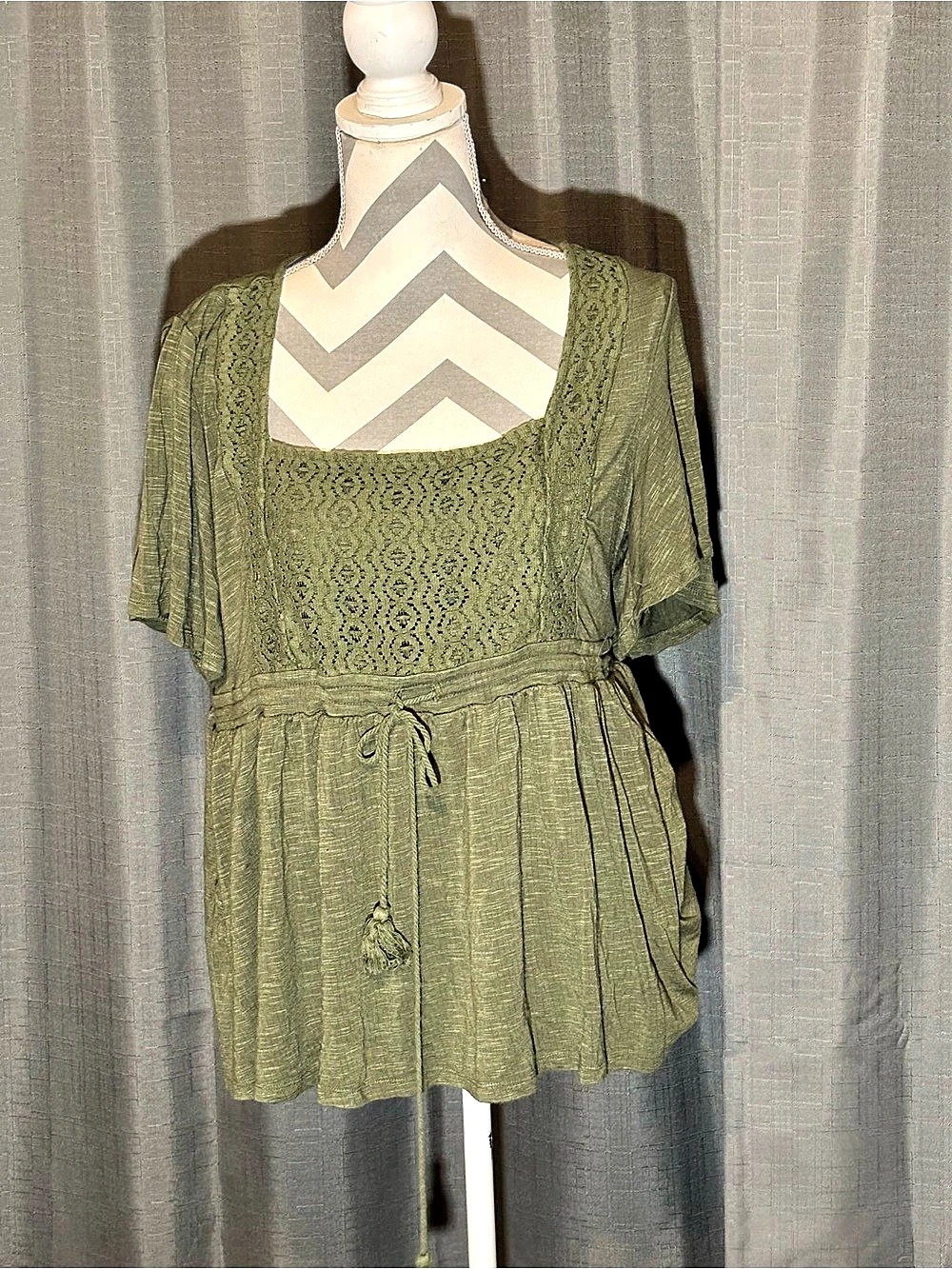 Torrid Heritage Slub Crochet Trim Babydoll Top Olive Green Size 0